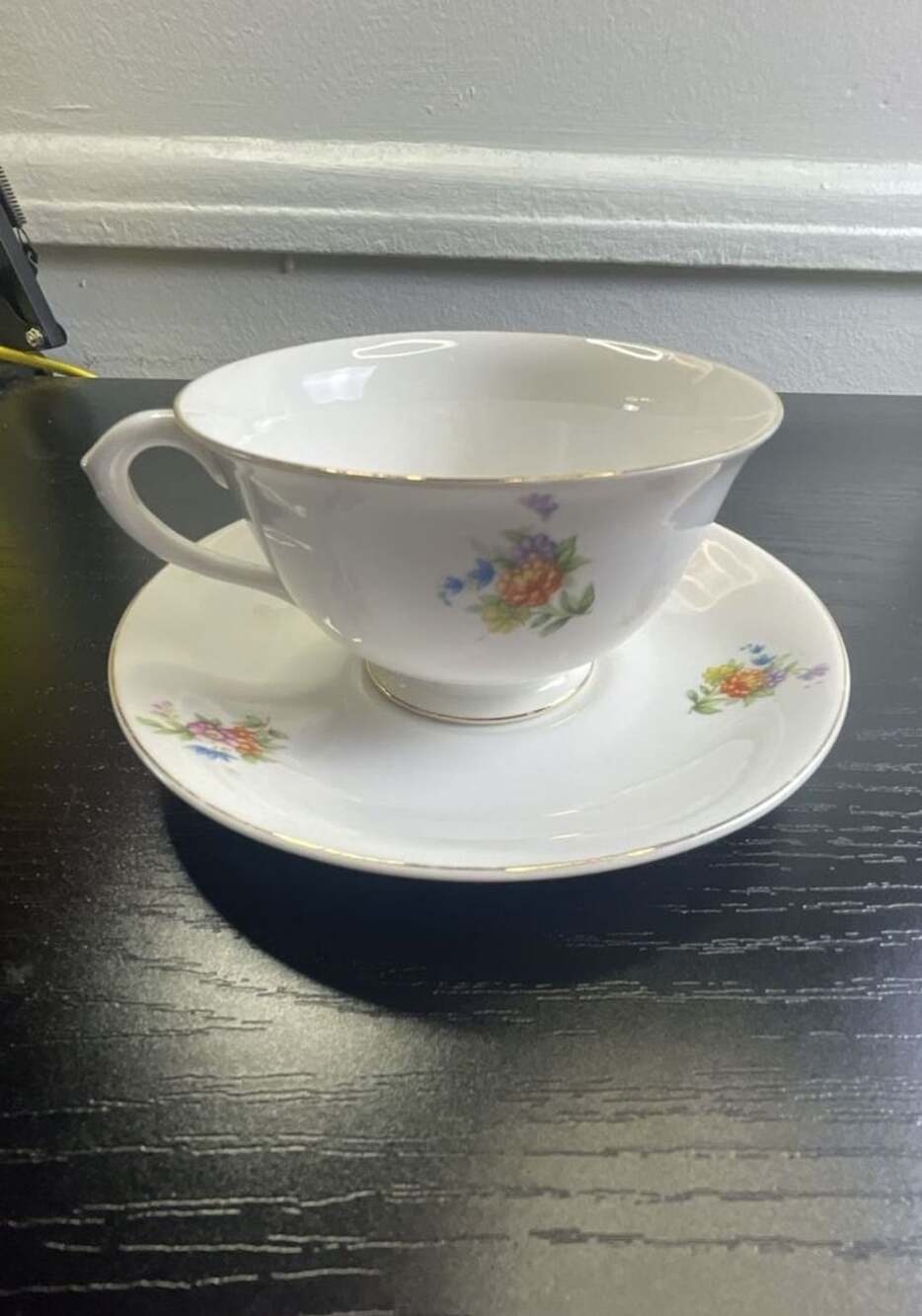 Shelton Vintage Floral Teacup And Saucer Set Gold Trim Japan
